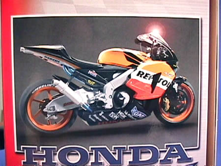 1/6 HONDA RC211V 2003 REPSOL