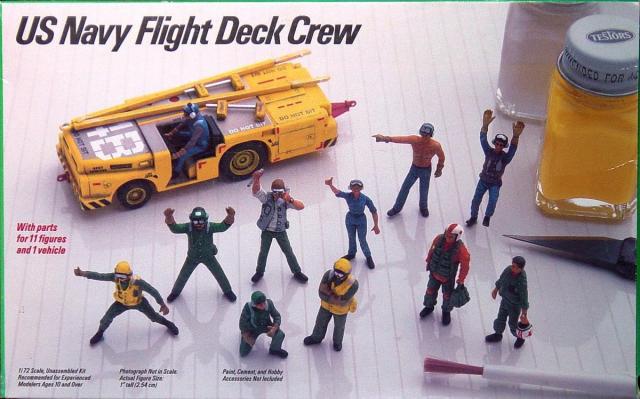 1:72 US NAVY FLIGHT DECK CREW