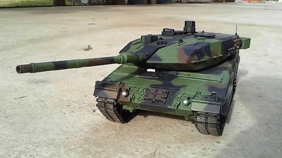 Heng Long Leopard 2A6 - Leopard 2A6